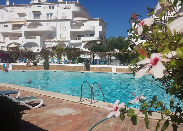 Apart hotel: Luz Ocean Club Apartments